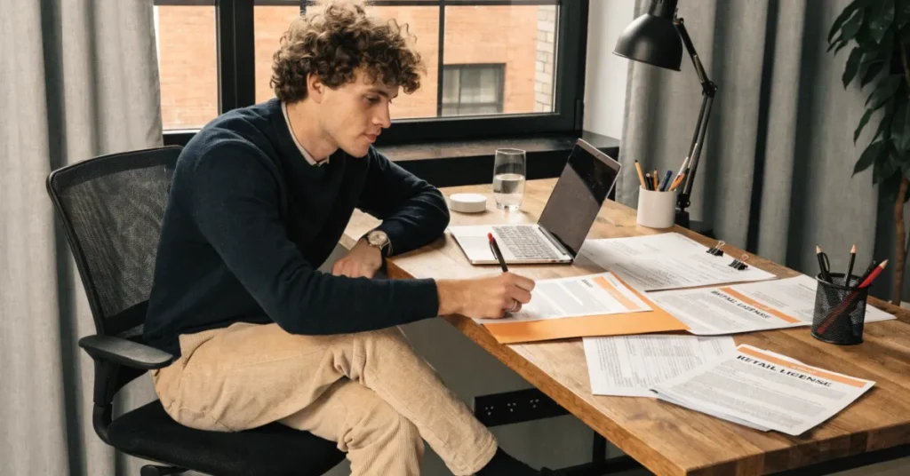 Retail Business License UAE process with documentation, approvals, and business registration steps